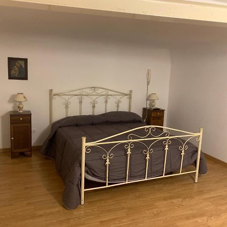 La Casa di Stefania 2 Centro storico Appartamento Lecce Esterno foto