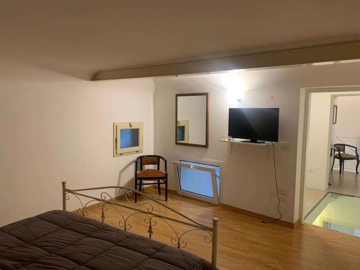 La Casa di Stefania 2 Centro storico Appartamento Lecce Esterno foto