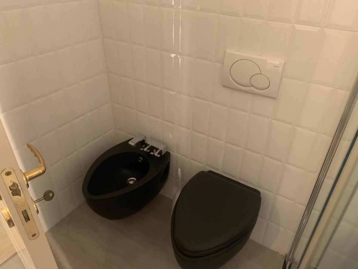 La Casa di Stefania 2 Centro storico Appartamento Lecce Esterno foto