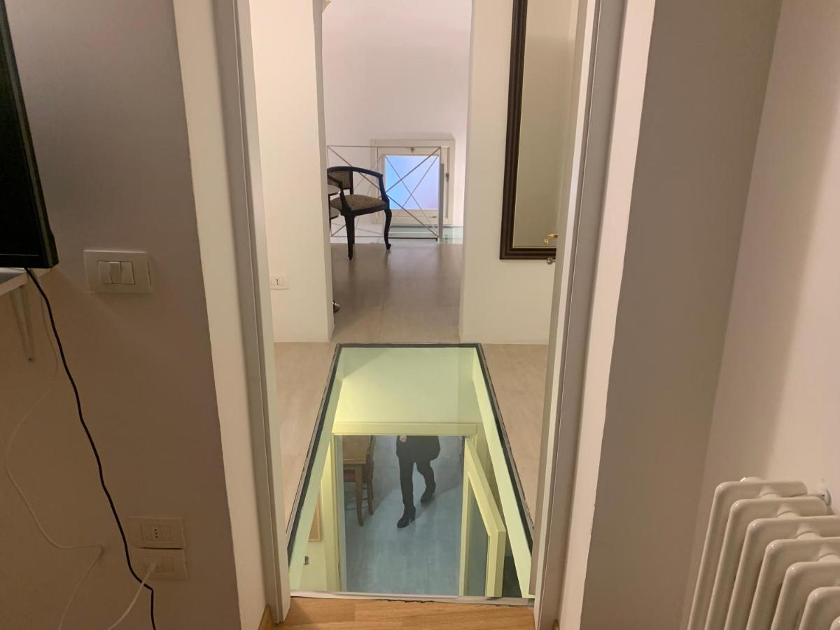 La Casa di Stefania 2 Centro storico Appartamento Lecce Esterno foto